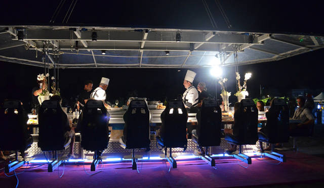 <strong>EAT｜ディナー・イン・ザ・スカイ</strong>