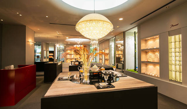 <strong>Baccarat｜バカラ</strong>　バカラショップ 丸の内「バカラと暮らす四季」秋