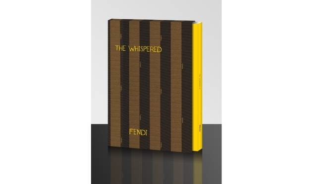 <strong>FENDI｜クラフツマンシップにせまるフェンディの書籍、第3巻が登場</strong><br />ウィスパード ディレクトリー オブ クラフツマンシップ」の第3巻