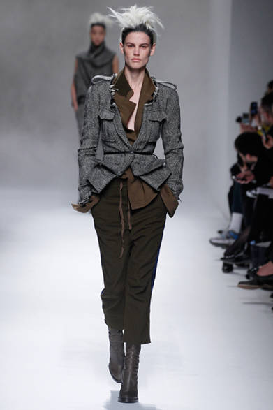 <strong>HAIDER ACKERMANN｜ハイダー・アッカーマン</strong>　2013年秋冬コレクション