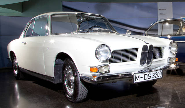1962年 BMWの大型クーペ。ベルトーネのあたらしいチーフデザイナーとなったジウジアーロの作品