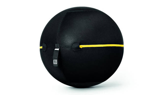 <strong>TECHNOGYM｜テクノジム</strong>　座っている時間をエクササイズに変えるモダンデザインのバランスボール「WELLNESS BALL™ アクティブシッティング」