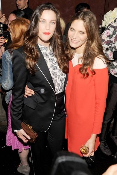 <strong>STELLA McCARTNEY｜ステラ マッカートニー</strong>　