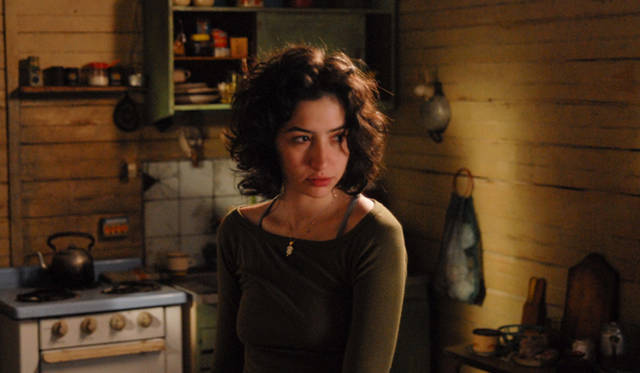 <strong>MOVIE｜『偽りの人生』</strong>　© 2012 Tornasol Films SA/Haddock Films SRL/Castafiore Films SL/Terz Filmproduktion