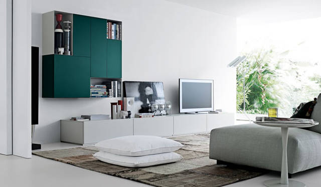 <strong>ACTUS｜アクタス</strong>　「Poliform（ポリフォーム）」　システムユニット「SINTESI（シンテジ）」（1998）。異なるサイズや仕様のユニットで、無限の組み合わせが可能 