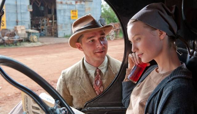 <strong>MOVIE｜旬な豪華キャストが集結した復讐劇『欲望のバージニア』</strong>　© MMXI by BOOTLEG MOVIE LLC All Rights Reserved