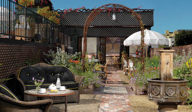 アメリカ・ロサンゼルス「Petit Ermitage」