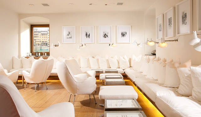 イタリア・フィレンツェ「Continentale」