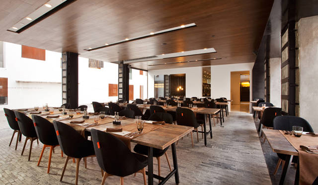 中国・上海「The Waterhouse at South Bund」