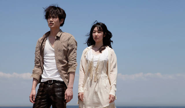 © 2012「シャニダールの花」製作委員会