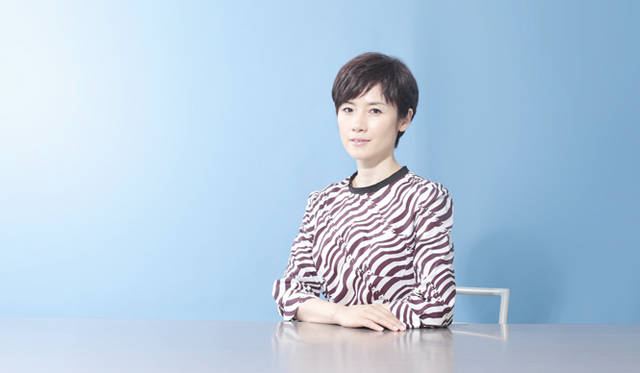 昨年、デビュー30周年を迎えた原田さん。「いいタイミングでいい出逢いをしてきた結果がいま、なんですよね。数年前なら、（『シレンシオ』を）やりたくてもできなかったとおもうのですが、いまのわたしは、舞台という、ほとんど未知の世界に足を踏み込む勇気が持てた」