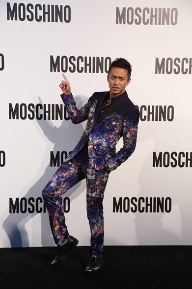 <strong>MOSCHINO｜モスキーノが、上海にてコレクションを発表 </strong>　