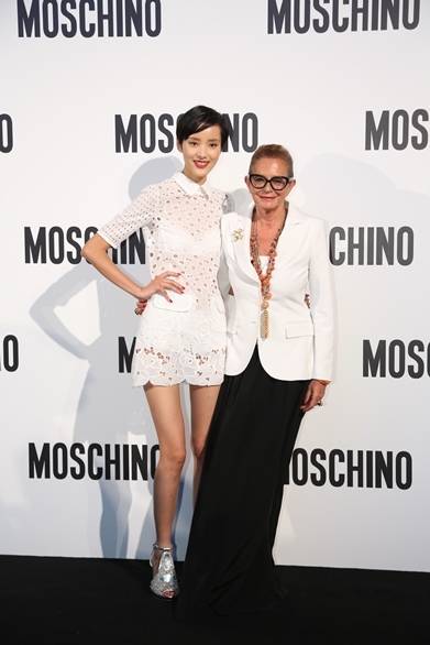<strong>MOSCHINO｜モスキーノが、上海にてコレクションを発表 </strong>　