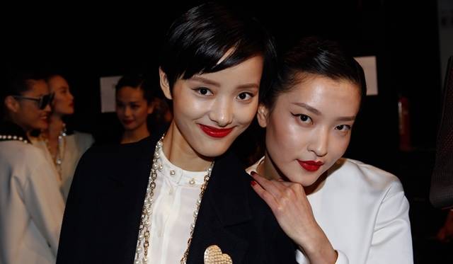 <strong>MOSCHINO｜モスキーノが、上海にてコレクションを発表 </strong>　