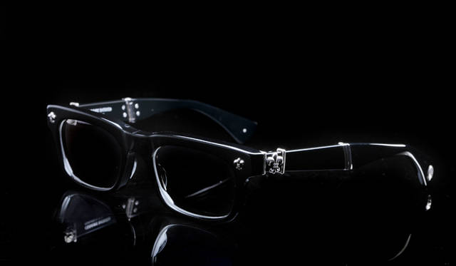 <strong>CHROME HEARTS｜クロムハーツ</strong>　フォールディングタイプのメガネ（DROOLIN BK）18万4800円