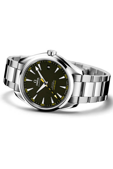 「The Seamaster Aqua Terra > 15’000 gauss｜シーマスター アクアテラ“15000ガウス”」　ケース径41.5mm、SSケース、自動巻き、コーアクシャル・ムーブメント「キャリバー8508」搭載、61万9500円（予価）、今秋発売予定