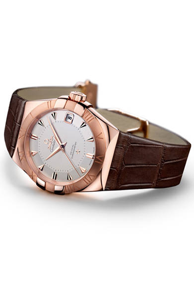 「Constellation Sedna｜コンステレーション セドナ」　ケース径38mm、セドナゴールドケース、自動巻き、コーアクシャル・ムーブメント「キャリバー8501」搭載、195万3000円