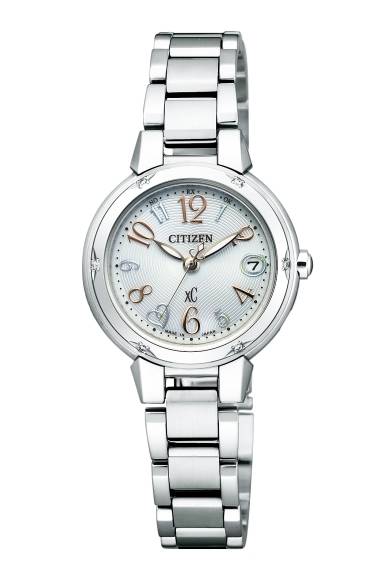 <strong>CITIZEN｜「クロスシー」に夏限定のスペシャルモデルが登場</strong><br /><br />価格｜7万3500円<br />数量｜各限定2000本<br />発売日｜7月5日（金）<br /><br />　