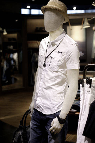 <strong>DIESEL｜ディーゼル</strong>　フラッグシップストア「ディーゼル ギンザ」　