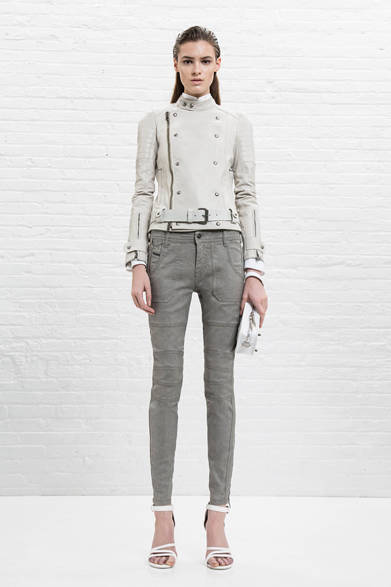 <strong>DIESEL BLACK GOLD