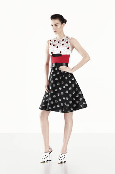 <strong>PRABAL GURUNG