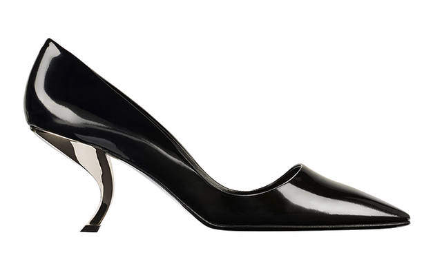 <strong>Roger Vivier｜ロジェ ヴィヴィエ</strong>　ヴィルギュル[H7cm]　9万300円