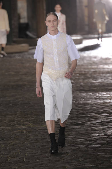 <strong>Alexander McQueen