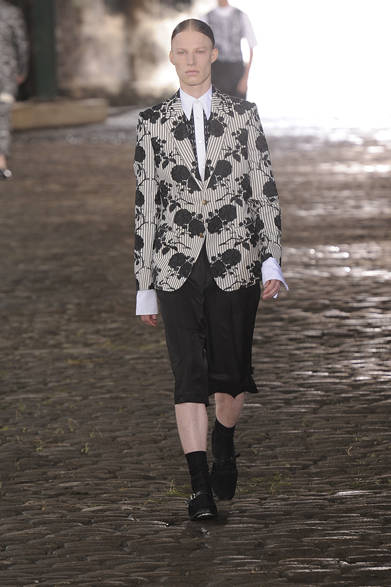 <strong>Alexander McQueen