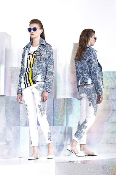 <strong>JUST CAVALLI