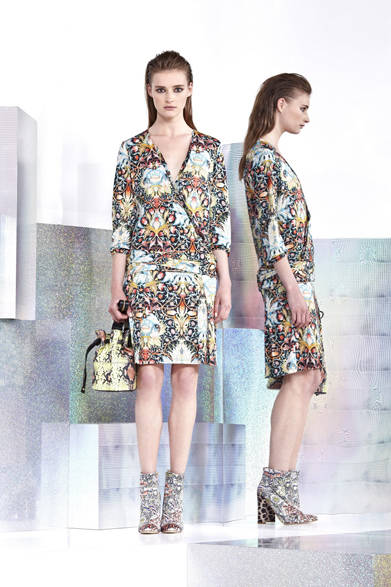 <strong>JUST CAVALLI