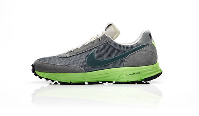 <strong>NIKE SPORTSWEAR｜ナイキ スポーツウェア</strong>　「NIKE LUNAR LDV TRAIL LOW」1万2600円