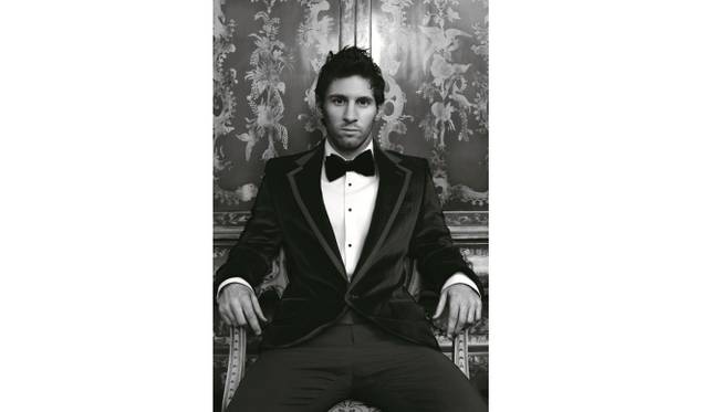 <strong>DOLCE & GABBANA｜ドメニコ・ドルチェが撮影、リオネル・メッシ写真集</strong>　