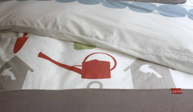 <strong>Yoko Ueno Lewis｜暮らしノート｜SOVA, Multi-Combination Bedding Linens </strong>　ベッドファーニシングブランド「SOVA（ソーヴァ）」