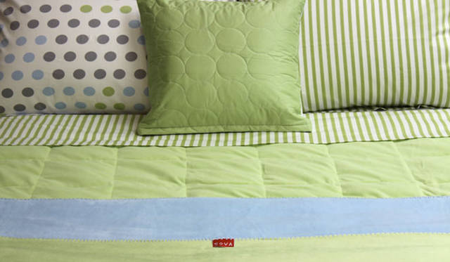 <strong>Yoko Ueno Lewis｜暮らしノート｜SOVA, Multi-Combination Bedding Linens </strong>　ベッドファーニシングブランド「SOVA（ソーヴァ）」