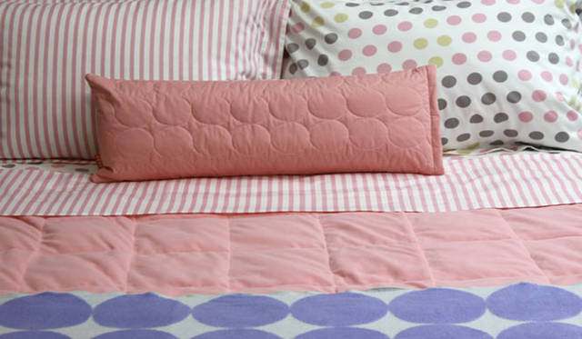 <strong>Yoko Ueno Lewis｜暮らしノート｜SOVA, Multi-Combination Bedding Linens </strong>　ベッドファーニシングブランド「SOVA（ソーヴァ）」