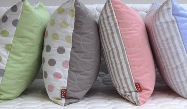 <strong>Yoko Ueno Lewis｜暮らしノート｜SOVA, Multi-Combination Bedding Linens </strong>　ベッドファーニシングブランド「SOVA（ソーヴァ）」