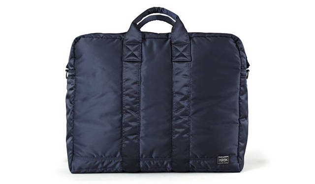 <strong>HEAD PORTER｜ヘッド・ポーター</strong>　「TANKER」ニューコレクション　「KIT BAG」（622-0072 / W455×H380×D200mm）3万1500円