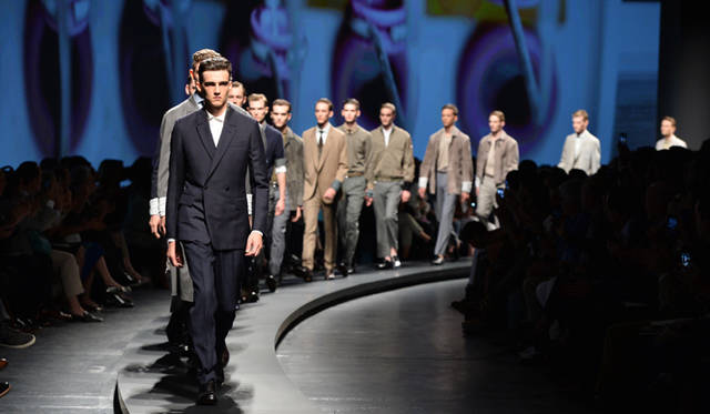 CEOのエルメネジルド・ゼニア（写真左）、クリエイティブディレクターのステファノ・ピラーティ