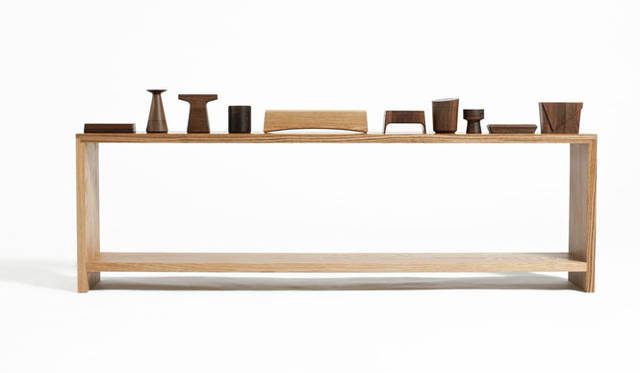 <strong>西武渋谷店インテリアフロア「LIVING EDITON」</strong>　スモールギャラリースペース「Preview（プレビュー）」に出展、デザインスタジオ「2TONE」　細さがコンセプトのコーヒーテーブル「2×13」と、オブジェ「Hyakushiki」