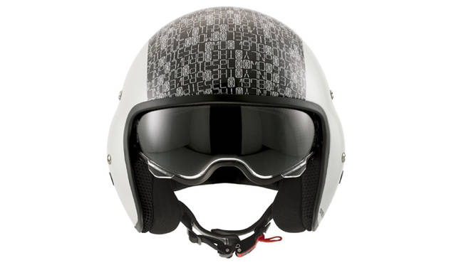 ディーゼルストア限定カラー　ディジット＆ホワイト