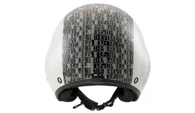 ディーゼルストア限定カラー　ディジット＆ホワイト