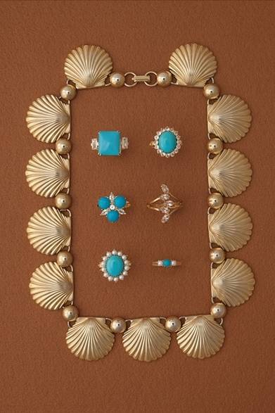 <strong>グランマティックの新作ジュエリーが到着</strong><br /><br />ヴィンテージネックレス　2万5200円<br />リング（上左）　4万2000円<br />リング（上右）　3万6750円<br />リング（中左）　2万9400円<br />ヴィンテージリング（中右）　1万5750円<br />リング（下左）　3万6750円<br />リング（下右）　3万1500円<br />