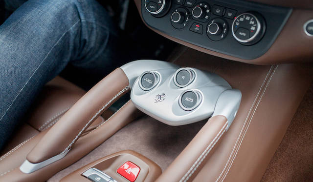 FF（Ferrari Four）