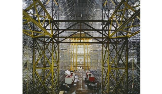 <strong>Art File 22｜「Mutation」</strong>　Série Grand Palais - Paris 82004C-Print120 x 179.5cmPhoto Credit: Courtesy the Artist