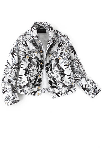 <strong>HANKYU MEN’S TOKYO<br /><br /> 2013-14 AUTUMN & WINTER COLLECTION<br /><br />  THEME｜FRENETIC<br />BRAND｜VERSACE</strong> <br /> <br />  阪急限定発売。デニムジャケット16万6950円（ヴェルサーチ／阪急メンズ東京2階）