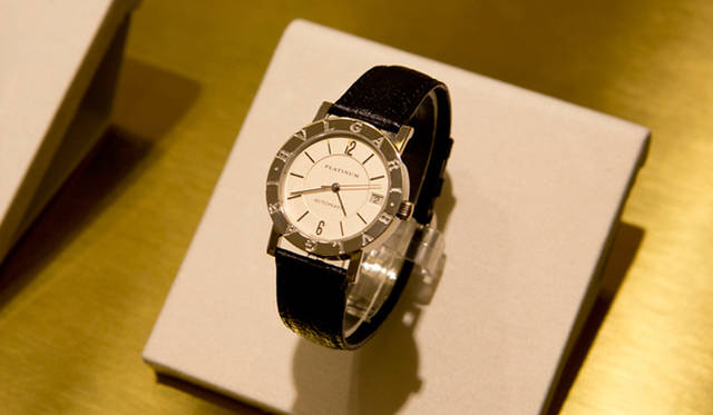 1996年、「ブルガリ・ブルガリ」ウォッチコレクションとして、はじめてプラチナケースを採用した