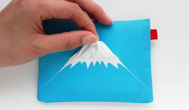 <strong>富士山を世界遺産にする国民会議｜富嶽三十六プロジェクト</strong>　「case 3776」1575円（goodbymarket）http://goodbymarket.com/?pid=36608503