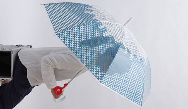 <strong>富士山を世界遺産にする国民会議｜富嶽三十六プロジェクト</strong>　「富士傘」1575円（日本市）http://www.yu-nakagawa.co.jp/news/wp-content/uploads/2013/05/86a99faacbee9ad3674edd8dfe753a02.pdf