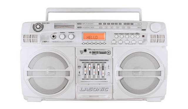 <strong>RAZY WORKS｜レイジーワークス</strong>　「LASONiC i931 bt WHITE」3万4440円