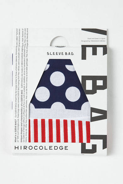 <strong> FRED PERRY｜フレッドペリー</strong>　フレッドペリー×高橋理子コラボレーション「TAKAHASHI HIROKO for FRED PERRY」　SLEEVE BAG 3465円